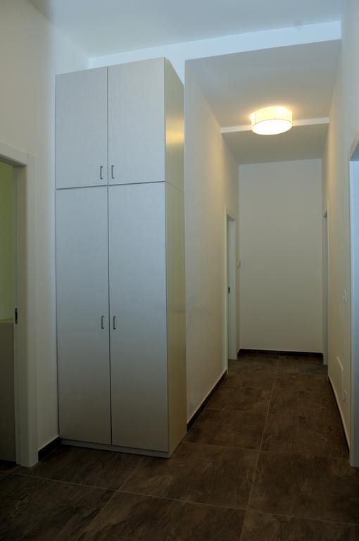 Della Torre Rooms Лечче Екстер'єр фото